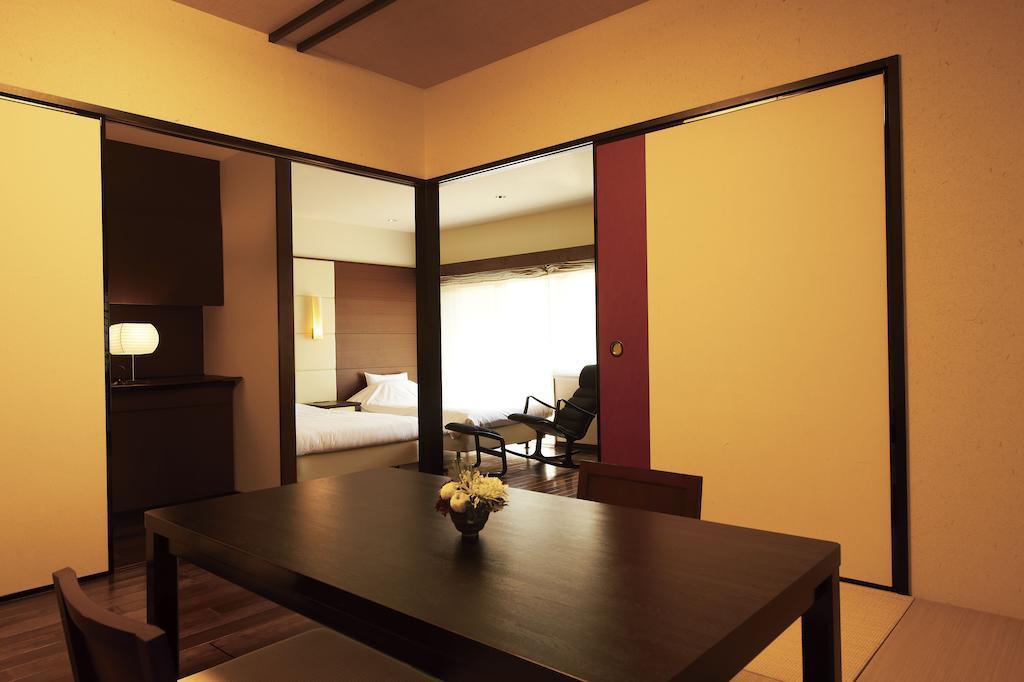Hotel Yumeshizuku - Renovation From May 12 Until End Of July - Minamiaso Camera foto